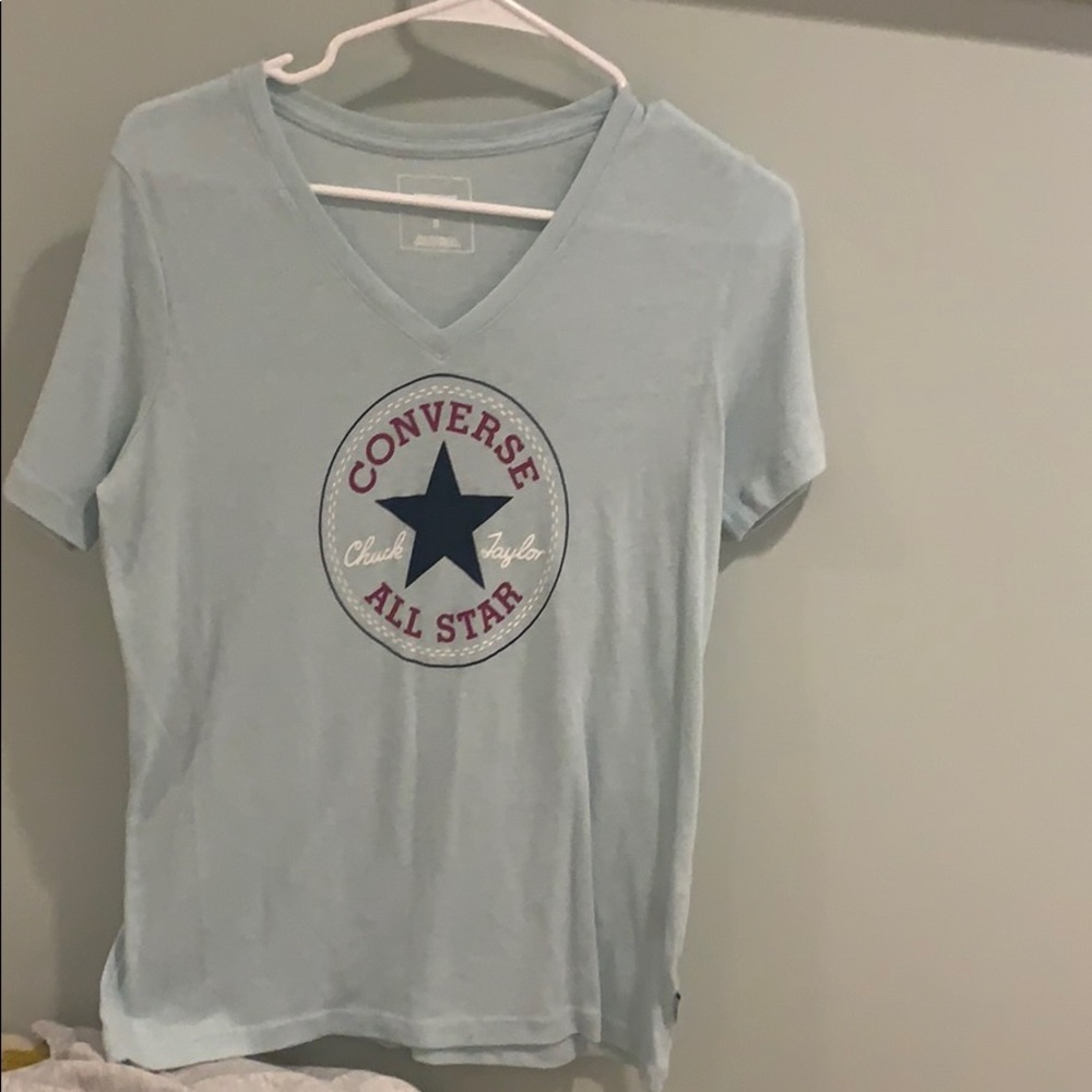 V-neck tshirt